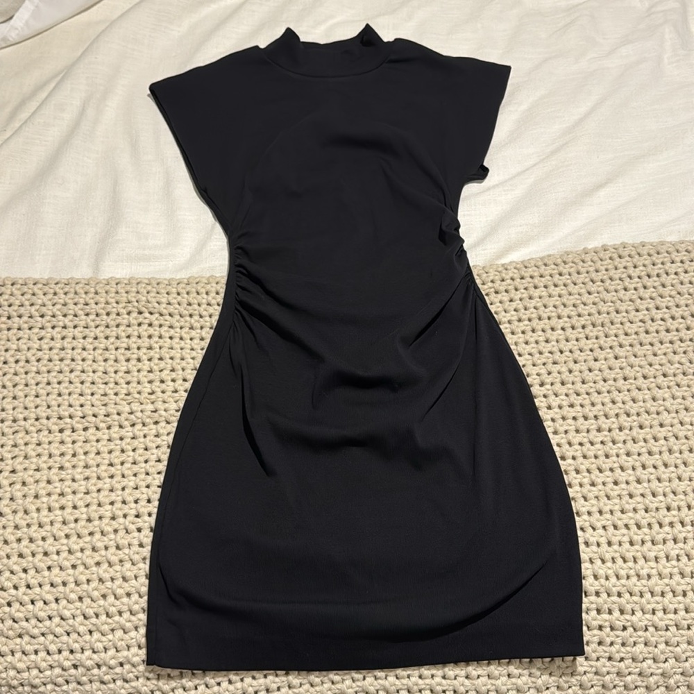 Zara fitted dress with ruching NWT - Picture 2 of 5